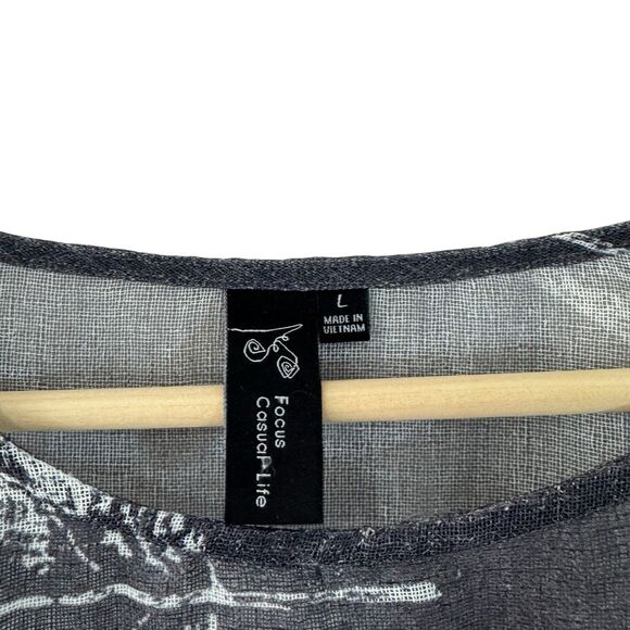 Focus Casual Life Large Top Crop Flowy Sheer Gray Leaf Pattern Lagenlook Womens - Picture 3 of 11